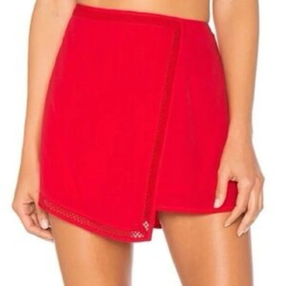 Lovers + Friends Stargazer A-Symmetrical Skort-‎ Red size M